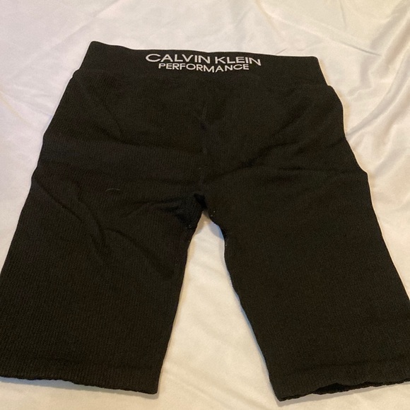 Calvin Klein performance shorts size M - Picture 1 of 4